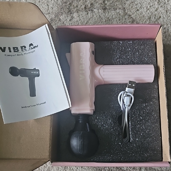 Vibra Pink Body Massager - Picture 1 of 2